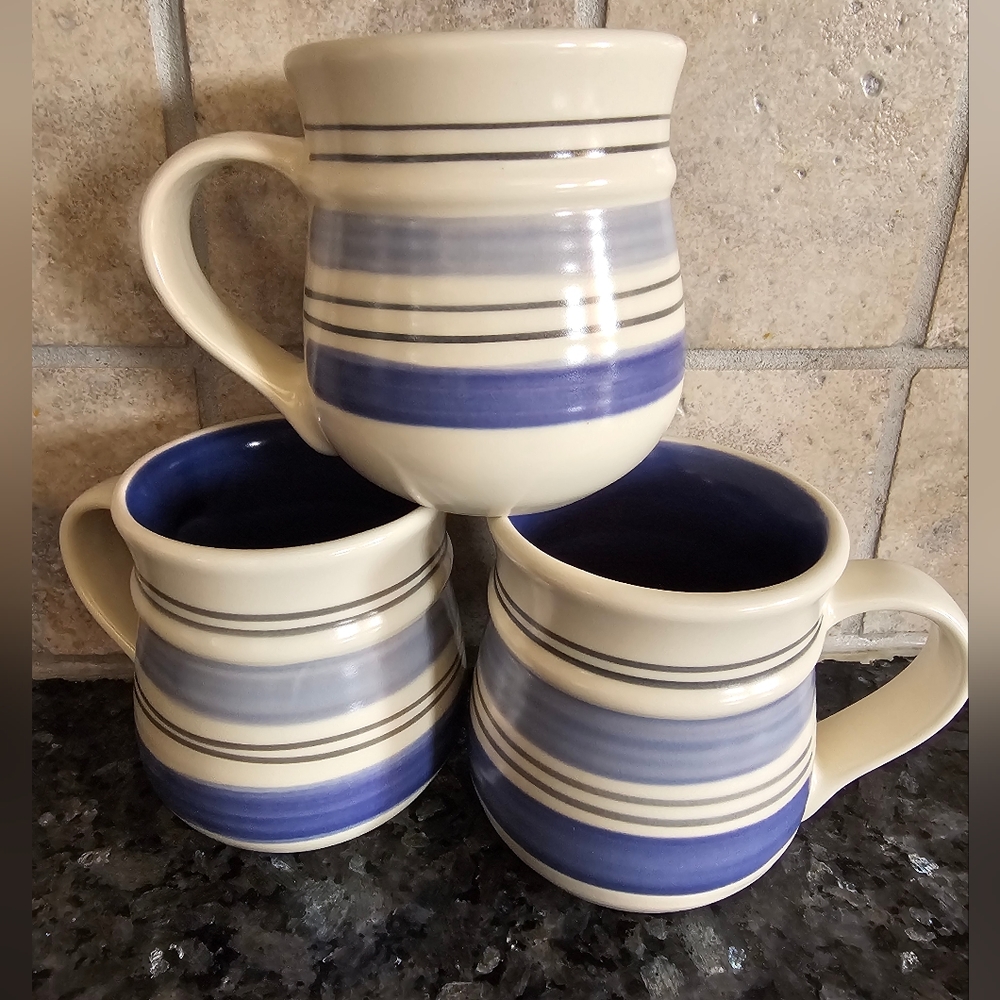 Pfaltzgraff Rio, Blue Stripe Rings, Set of 3 Mugs Coffee Cups Stoneware 14oz